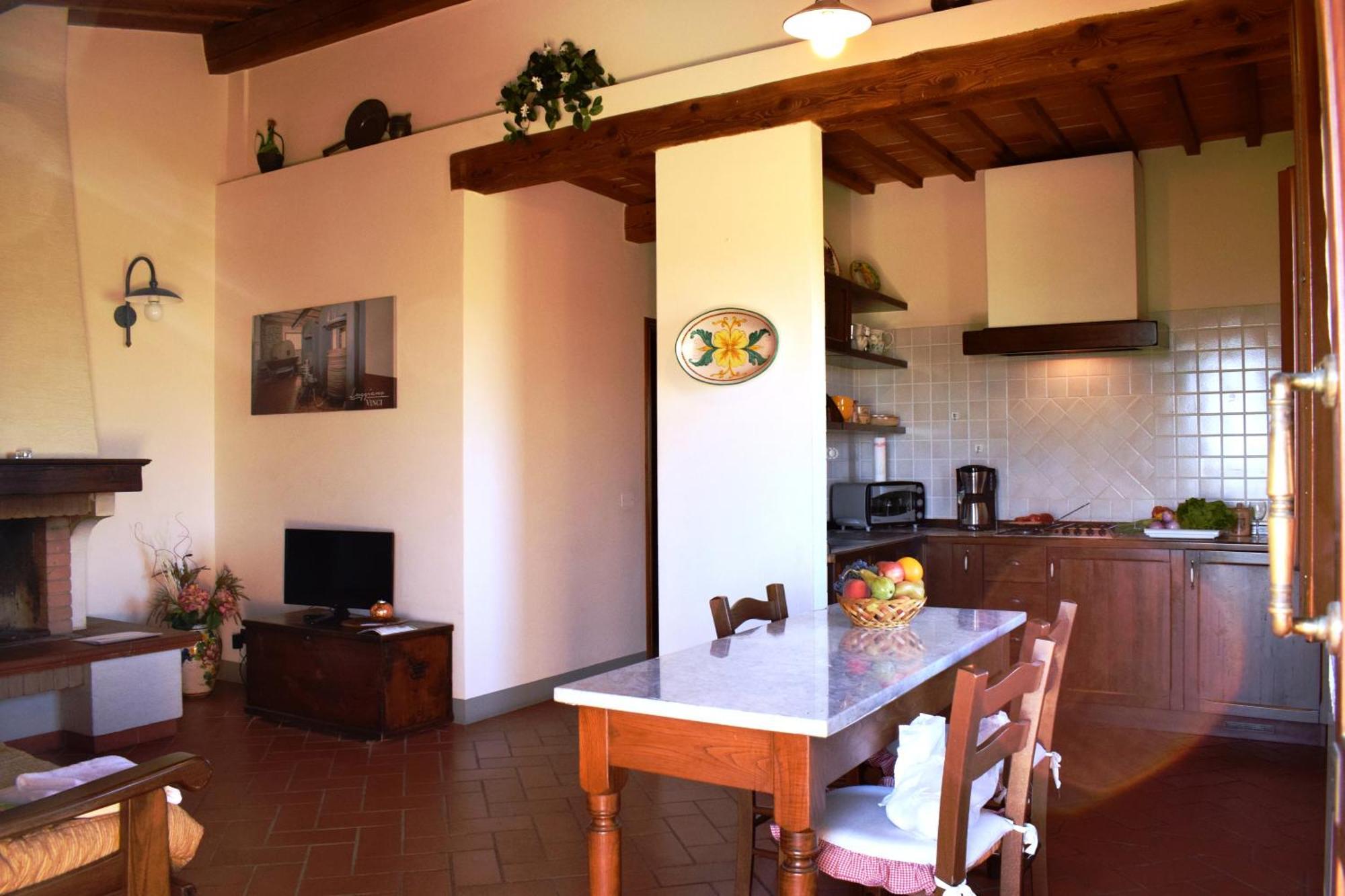 Agriturismo Luggiano فينشي الغرفة الصورة
