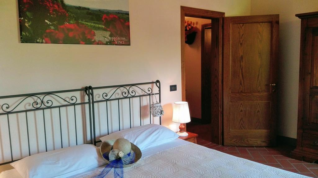 Agriturismo Luggiano فينشي الغرفة الصورة
