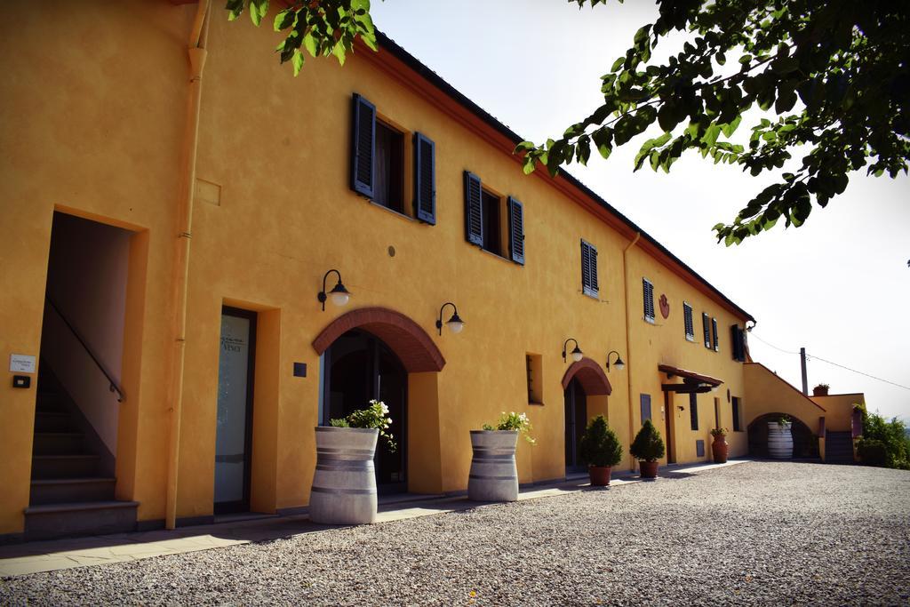 Agriturismo Luggiano فينشي المظهر الخارجي الصورة